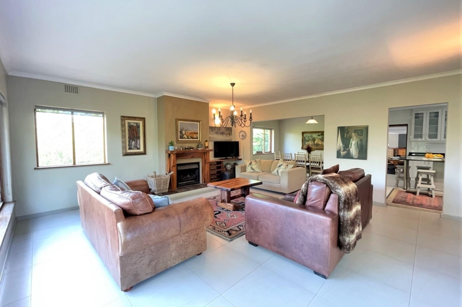 To Let 3 Bedroom Property for Rent in Durbell Western Cape